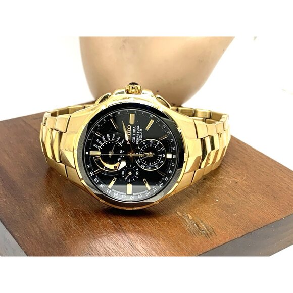 Seiko Mens Watch SSC700 Coutura Solar Perpetual Chronograph Black Dial Gold 44mm - Picture 9 of 15